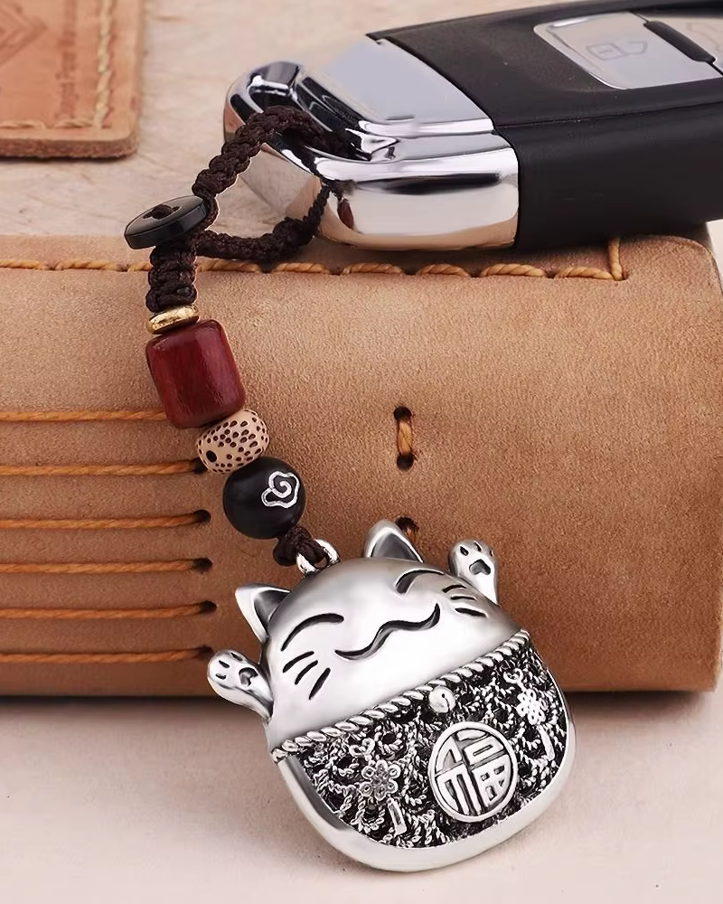 Lucky Cat Keychain